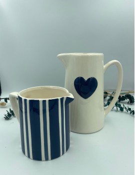 Pichet coeur bleu