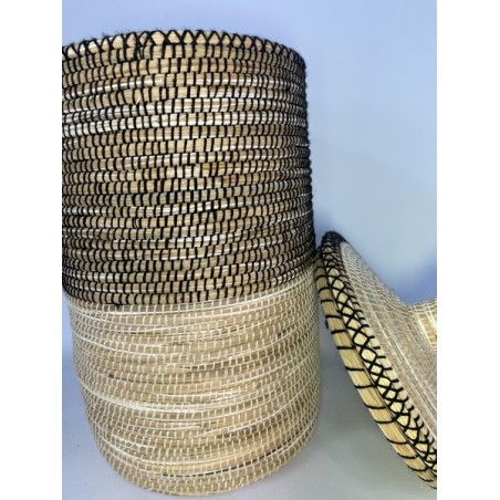 Panier à linge pompon