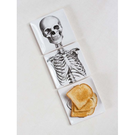 Assiettes carrées squelette