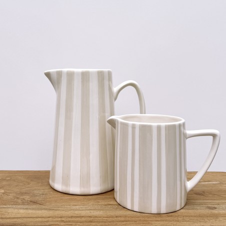 Pichet à rayures sable
